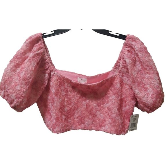 NWT Le Lis Pink Puff Sleeve Floral Crop Top W/ Textured Rose Design Large - Picture 1 of 11